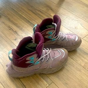 Hoka one anacapa hiking shoes